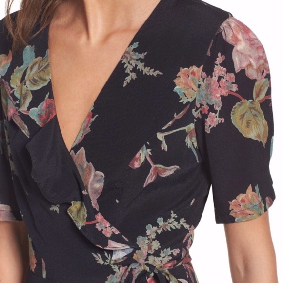 Privacy Please June Floral V-neck Wrap Mini Dress - Picture 4 of 11
